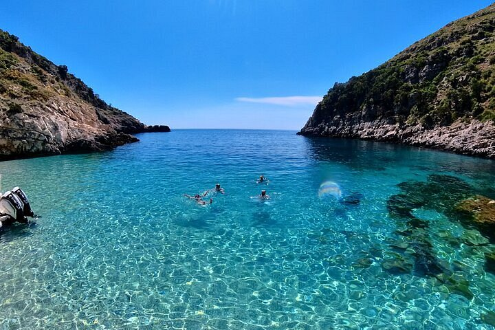 Dafina Bay Tour